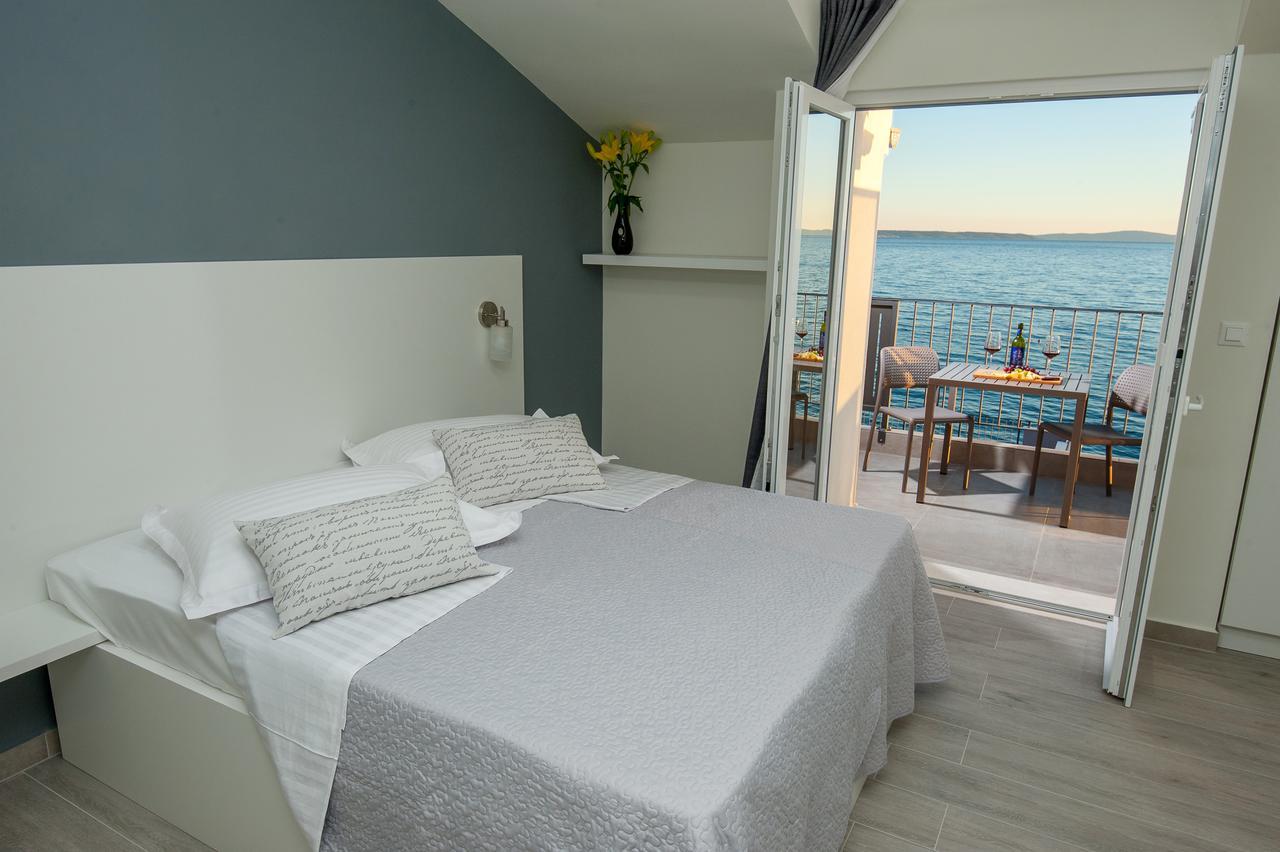 Seaside Luxury Suites Podstrana Quarto foto